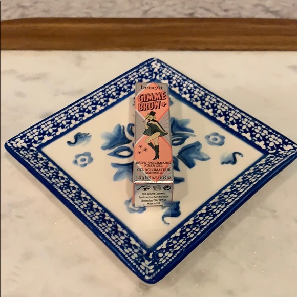 5 for $15: Benefit Gimme Brow+ mini in shade 2 - Picture 3 of 6